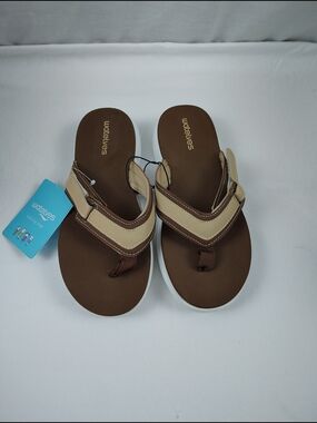 Kids wateLves Brown & Beige Thong Sandals Size 38